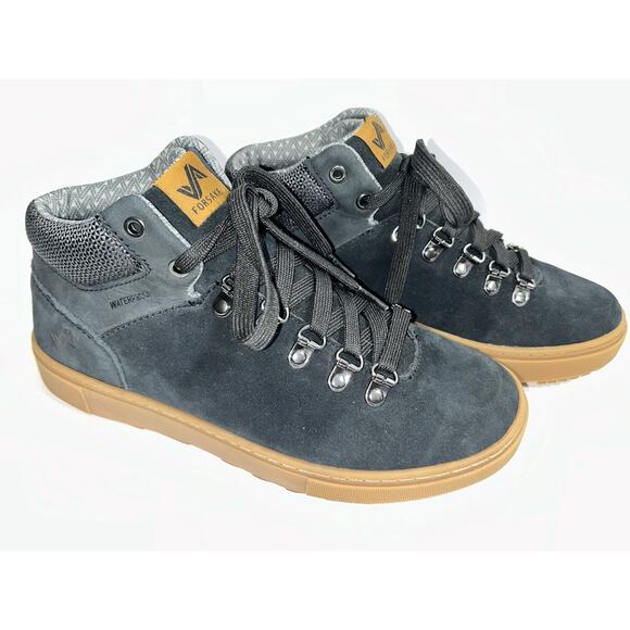 Forsake Lucie Mid Waterproof Black Suede Outdoor Sneaker Boot Size 7.5 NWOB - Picture 1 of 7